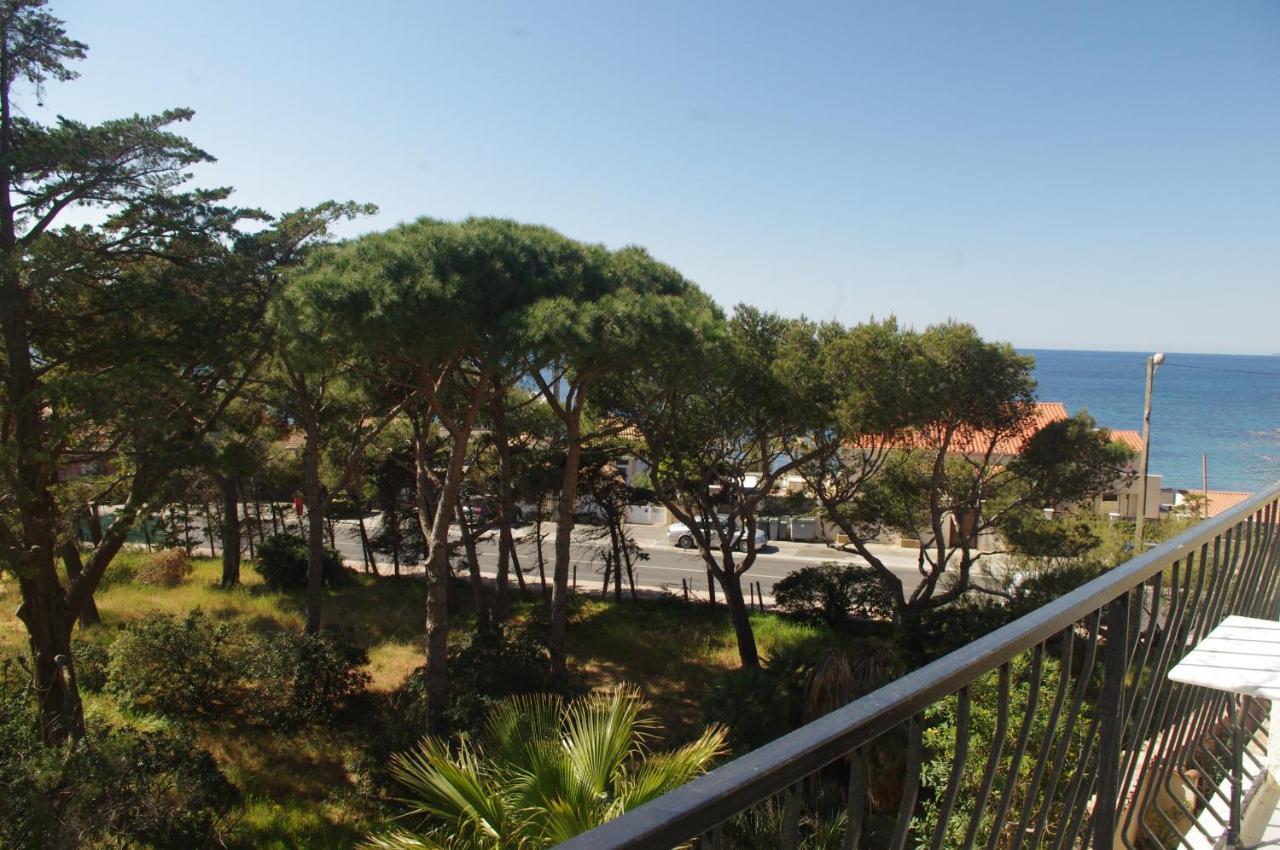 Hotel Almanarre Plage - Hotel Eco-Responsable Face A La Mer Hyeres Exterior photo
